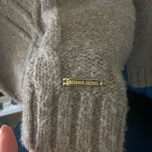 Michael Kors Turtle Neck Knit Sweater, Size S - Picture 4 of 5